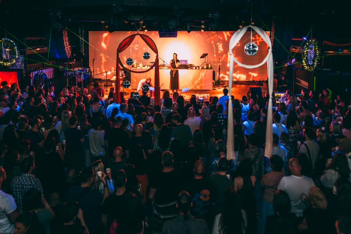 Crowd at Ethno Clubbing